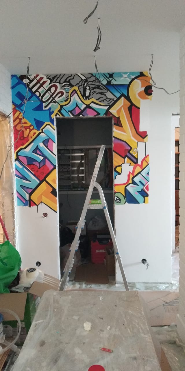 Роспись стен в квартире