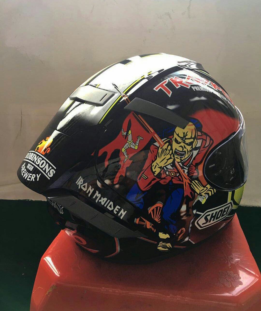 Шлем в стиле Iron Maiden
